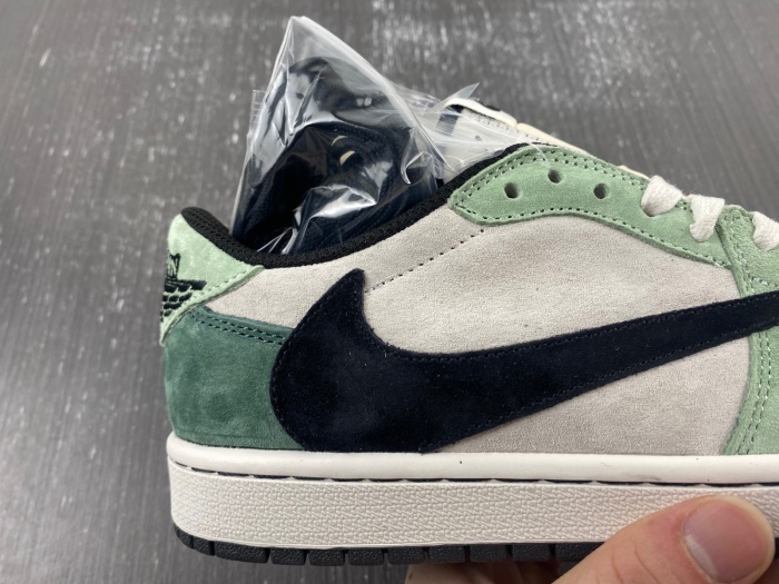 Air Jordan 1 Low Travis Scott Light Green DM7866-813