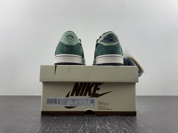 Air Jordan 1 Low Travis Scott Light Green DM7866-813