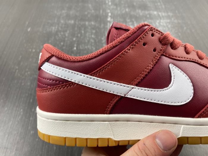 Dunk Low Desert Berry DD1503-603