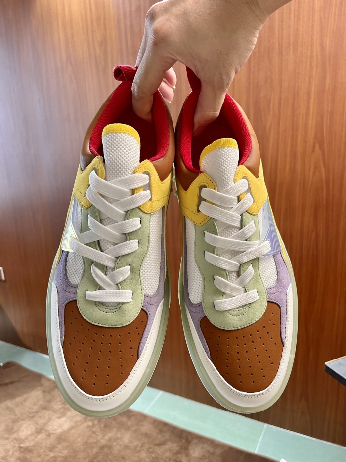 Men and Women C*hristian L*ouboutin Top Sneakers RR20231025-11