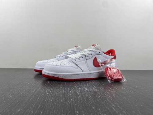 Air Jordan 1 Retro Low OG University Red CZ0790-161