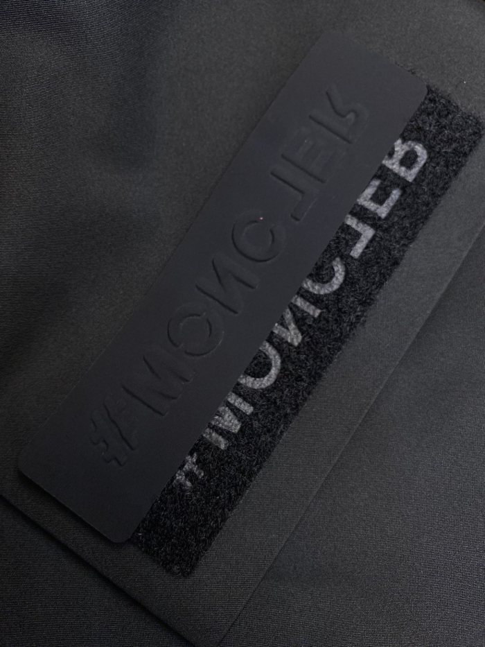 M*oncler Down Coat Top Quality AZ 20231027-14