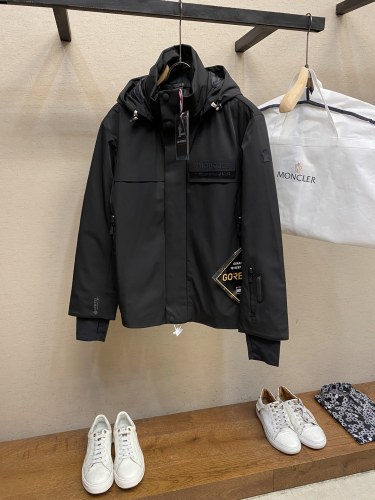 M*oncler Down Coat Top Quality AZ 20231027-14