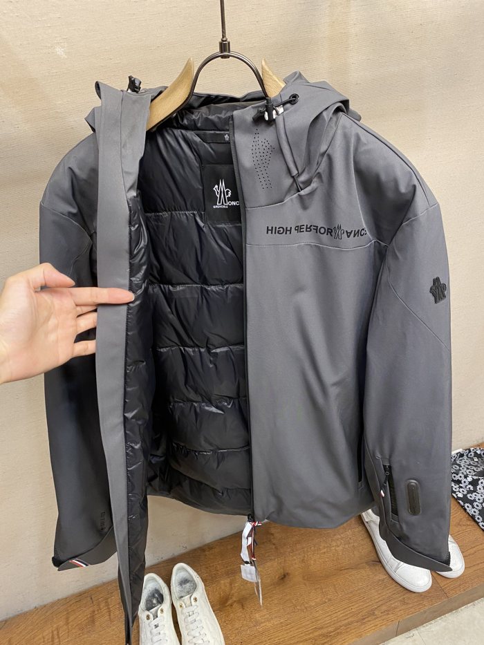 M*oncler Down Coat Top Quality AZ 20231027-17