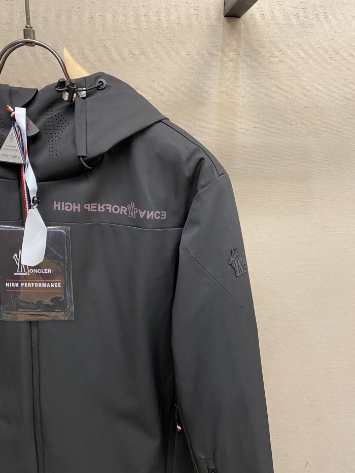 M*oncler Down Coat Top Quality AZ 20231027-16
