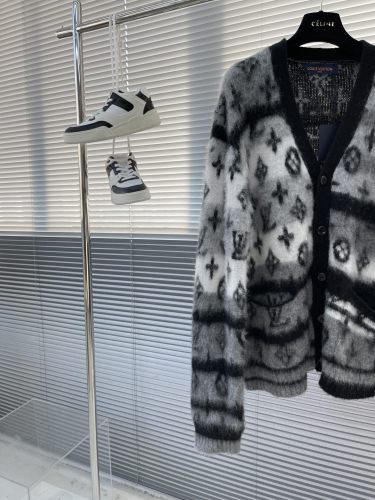 L*ouis V*uitton Cardigan Top Quality AZ 20231027-20