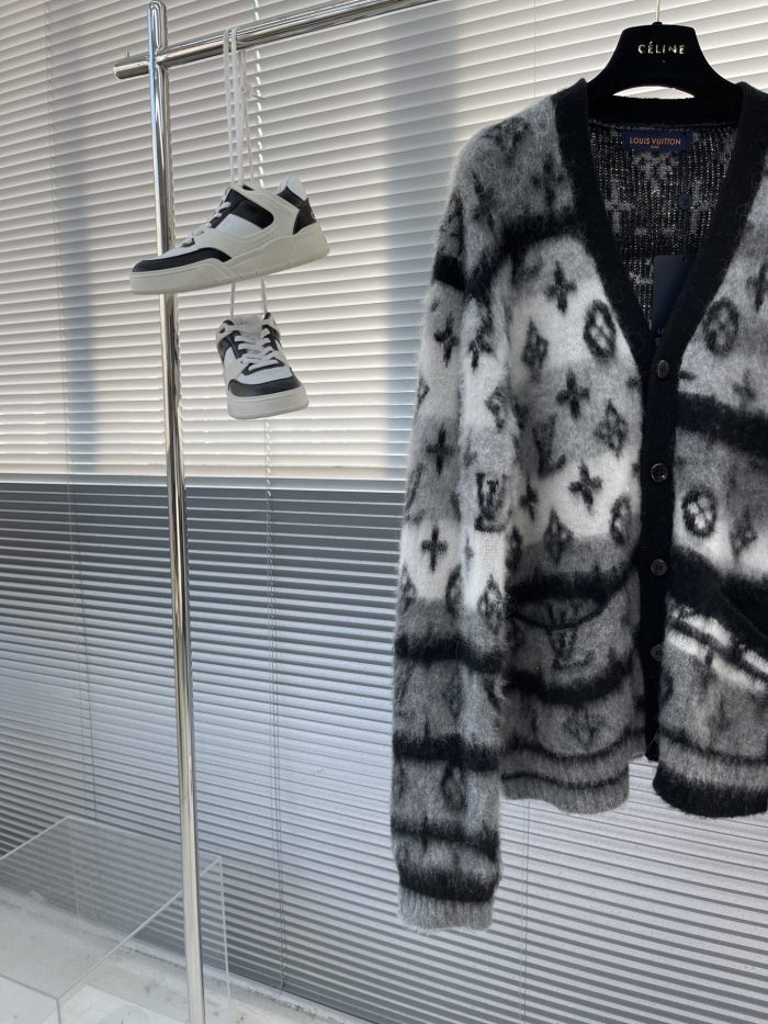 L*ouis V*uitton Cardigan Top Quality AZ 20231027-20