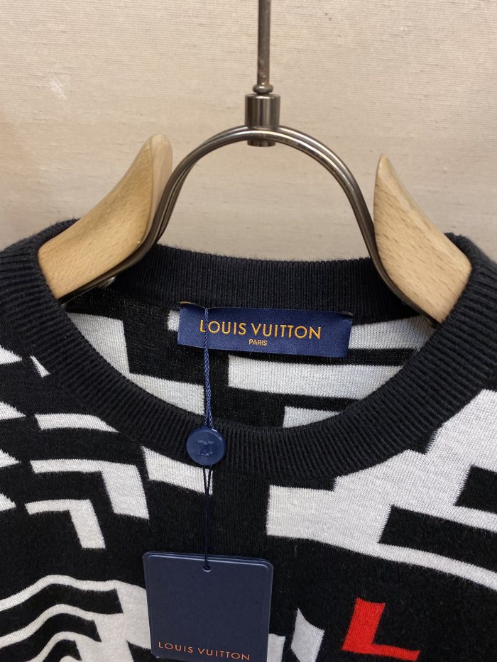 L*ouis V*uitton Sweater Top Quality AZ 20231027-2