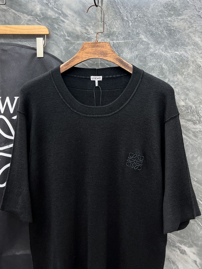 L*oewe Knitted short sleeves Top Quality D17 20231030-7