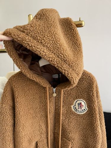 M*oncler Hoodies Top Quality D17 20231030-74