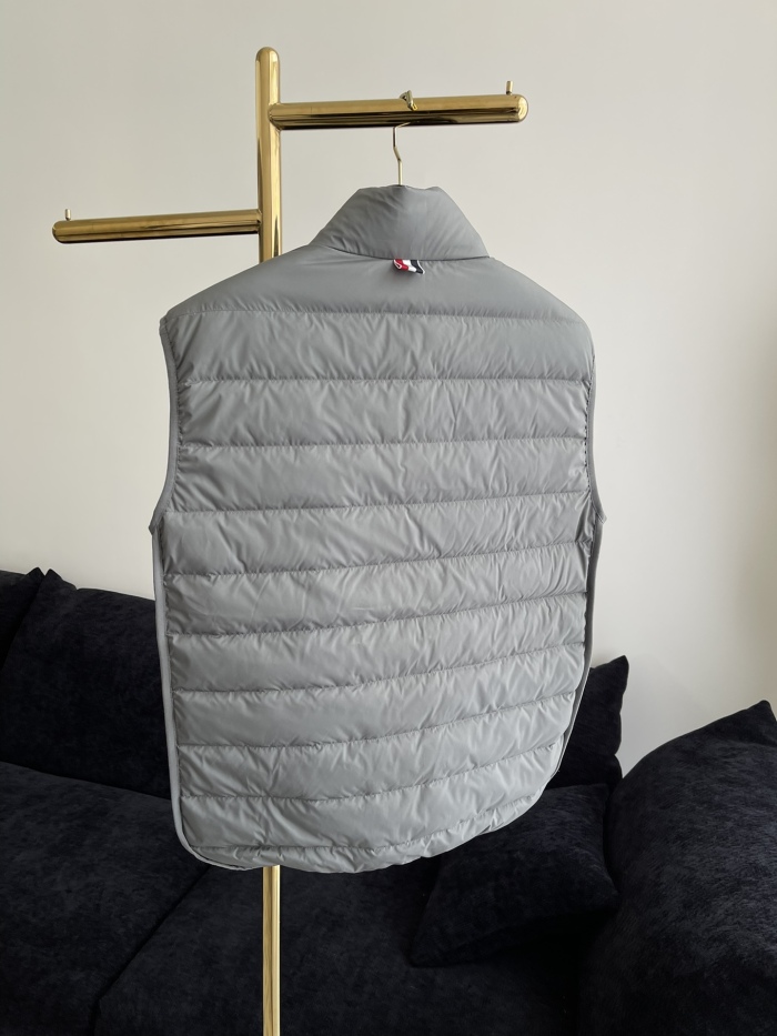 T*hom B*rowne Vest Top Quality D17 20231030-70