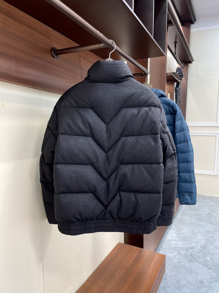 M*oncler Down Coat Top Quality D17 20231031-45