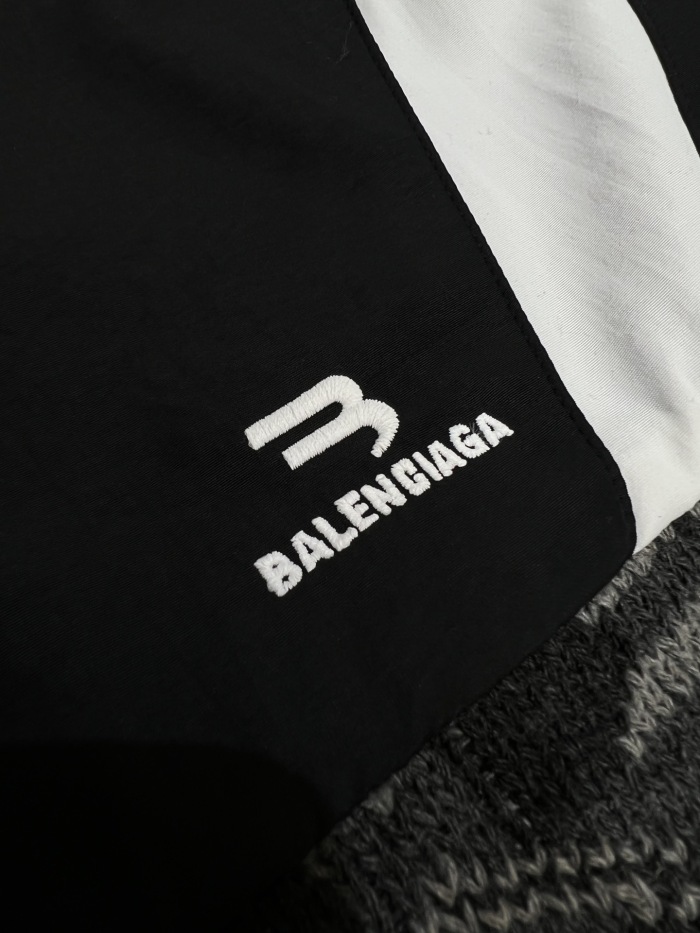 B*alenciaga Sweater  Top Quality D17 20231102-56