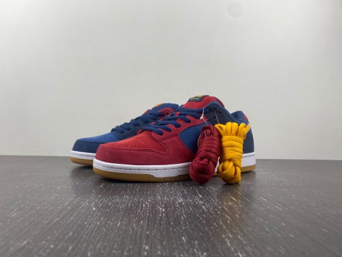 SB Dunk Low Barcelona DJ0606-400
