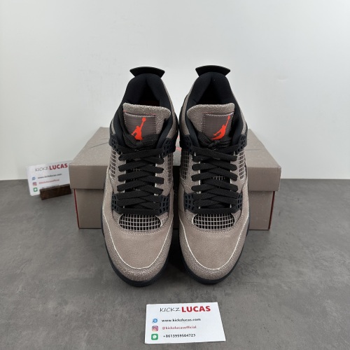 Air Jordan 4 Retro Taupe Haze  DB0732-200