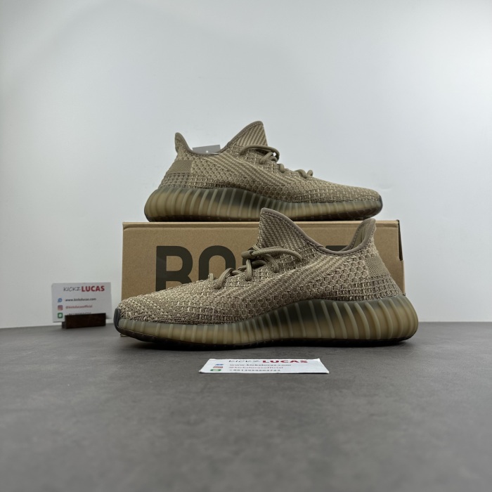 Yeezy Boost 350 V2 Sand Taupe FZ5240