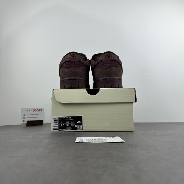 Dunk Low Retro PRM Valentine's Day (2024) FN0619-600