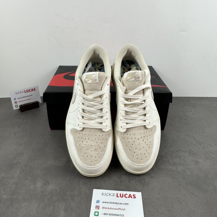 Air Jordan 1 Retro Low OG Chris Paul FZ0455-200