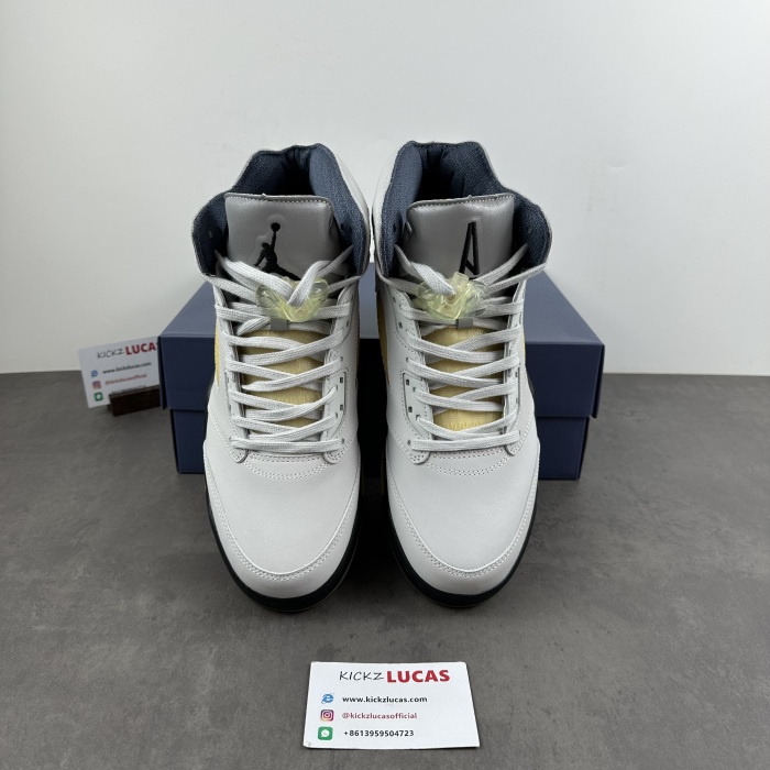 Air Jordan 5 Retro A Ma Maniére Diffused Blue FZ5758-004