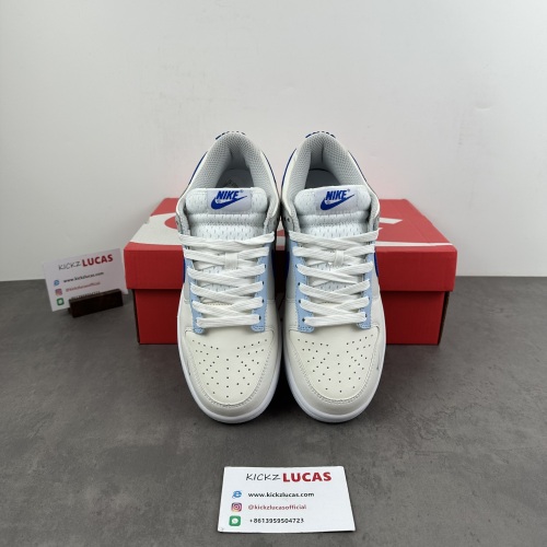 Dunk Low Ivory Hyper Royal  FB1843-141