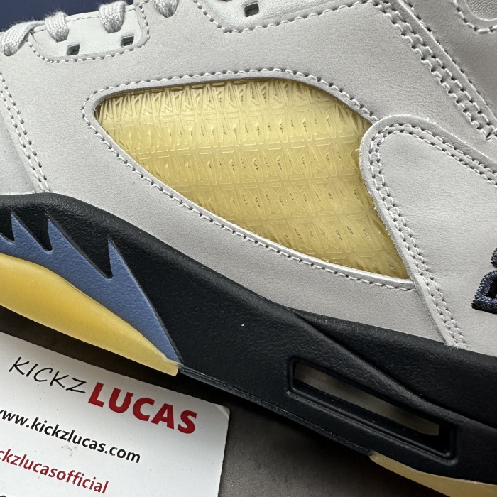 Air Jordan 5 Retro A Ma Maniére Diffused Blue FZ5758-004