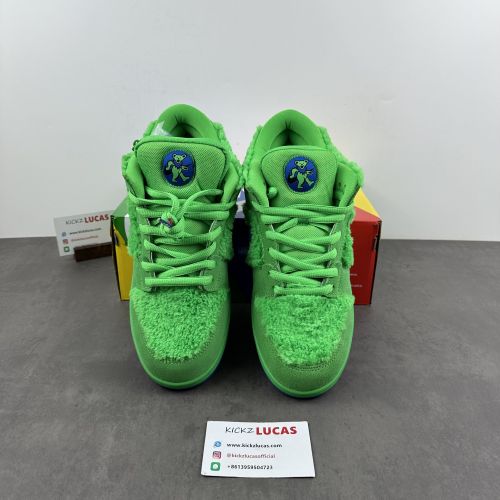 SB Dunk Low Grateful Dead Bears Green  CJ5378-300