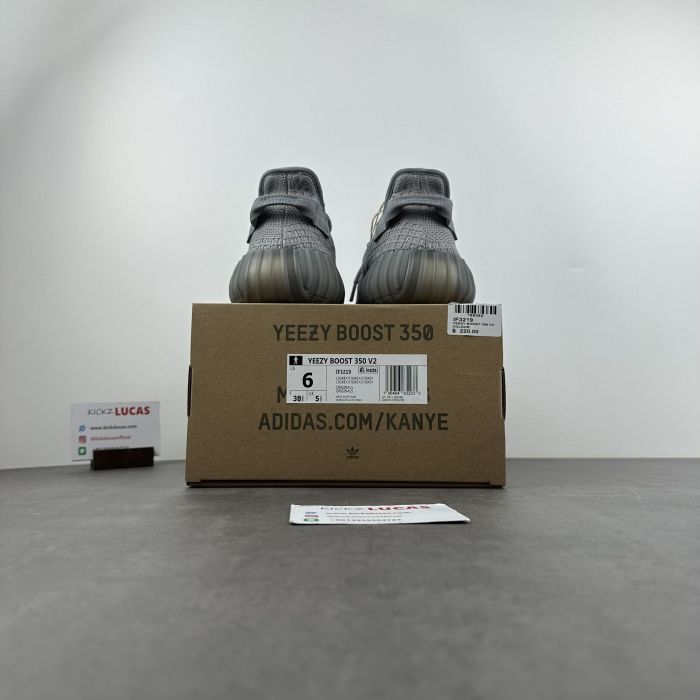 Yeezy 350v2 Boost Space Ash IF3219