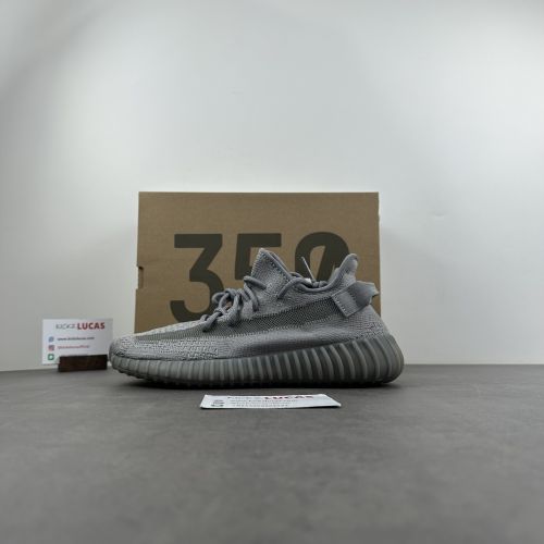 Yeezy 350v2 Boost Space Ash IF3219