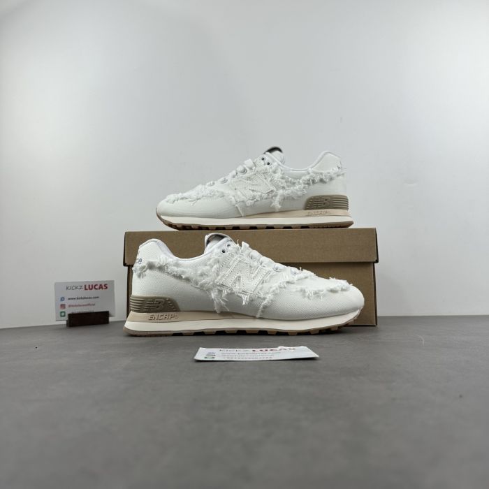 New Balance 574 Miu Miu Denim White  5E765D_CSL_F0009_F_015