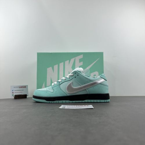 Tiffany SB Dunk Low Lobster BV1310-402