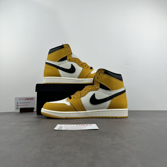 Air Jordan 1 Retro High OG Yellow  DZ5485-701