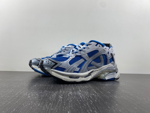 B*alenciaga runner AM 20231219-2