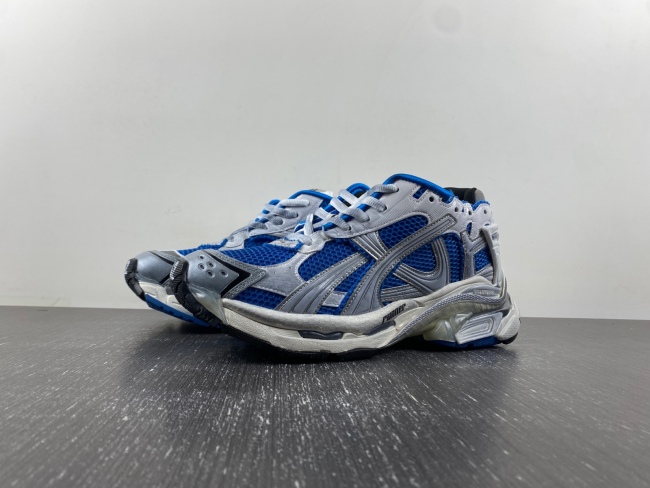 B*alenciaga runner AM 20231219-2