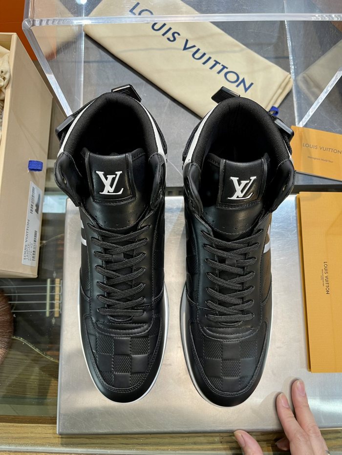 Men L*ouis V*uitton Top Sneaker High RR20231221-12