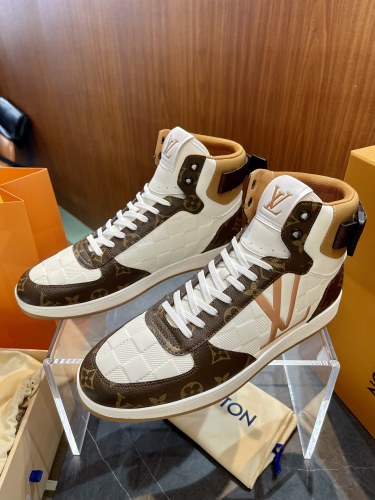 Men L*ouis V*uitton Top Sneaker High RR20231221-14