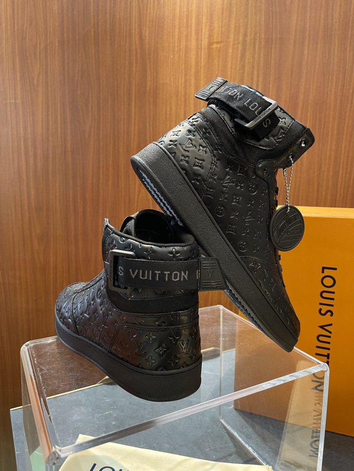 Men L*ouis V*uitton Top Sneaker High RR20231221-11