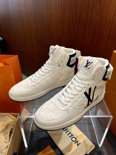 Men L*ouis V*uitton Top Sneaker High RR20231221-15