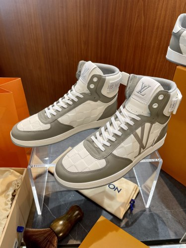 Men L*ouis V*uitton Top Sneaker High RR20231221-13