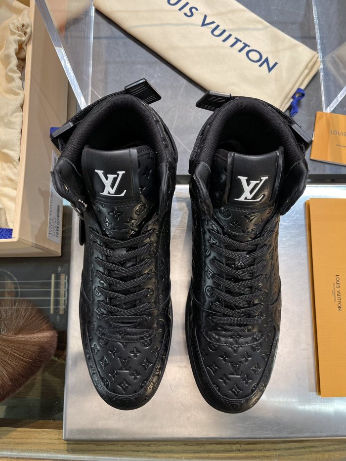 Men L*ouis V*uitton Top Sneaker High RR20231221-11