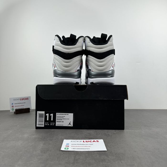 Air Jordan 8 Retro Bugs Bunny  305381-103