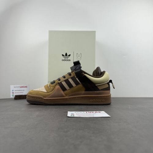 Forum Low Bad Bunny  GW0264