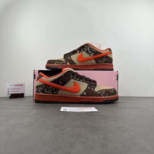 SB Dunk Low Reese Forbes Hunter  304292-281