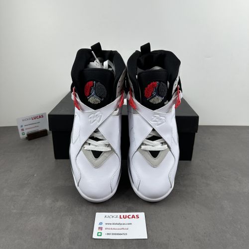 Air Jordan 8 Retro Bugs Bunny  305381-103