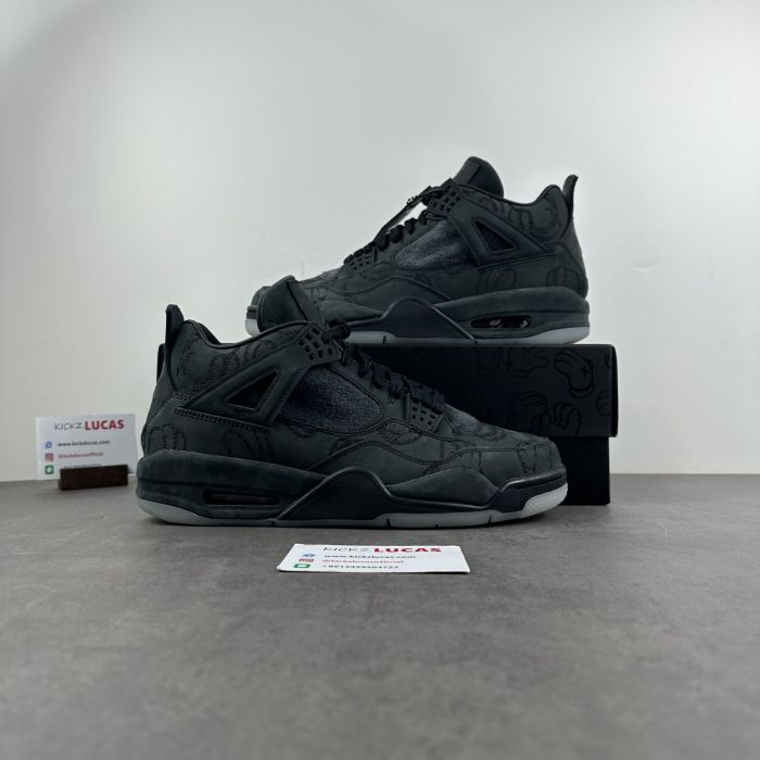 Air Jordan 4 Retro Kaws Black 930155-001
