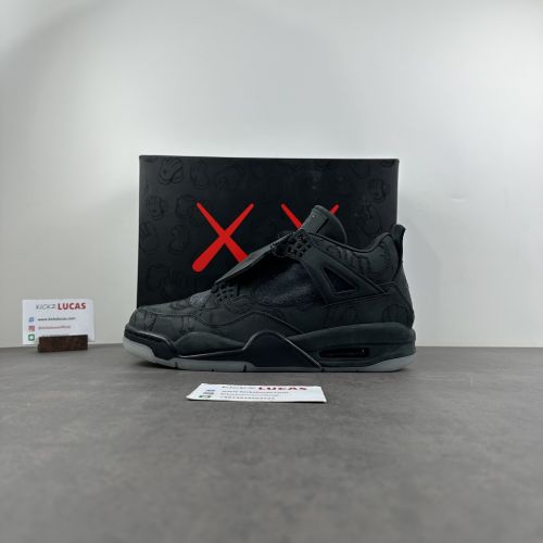 Air Jordan 4 Retro Kaws Black 930155-001