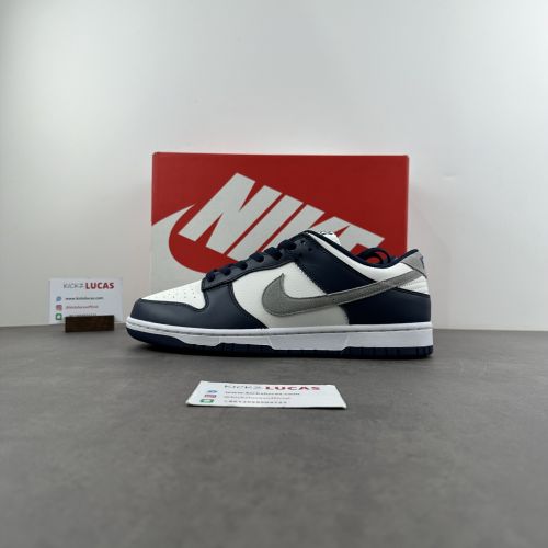 Dunk Low Summit White Midnight Navy  FD9749-400