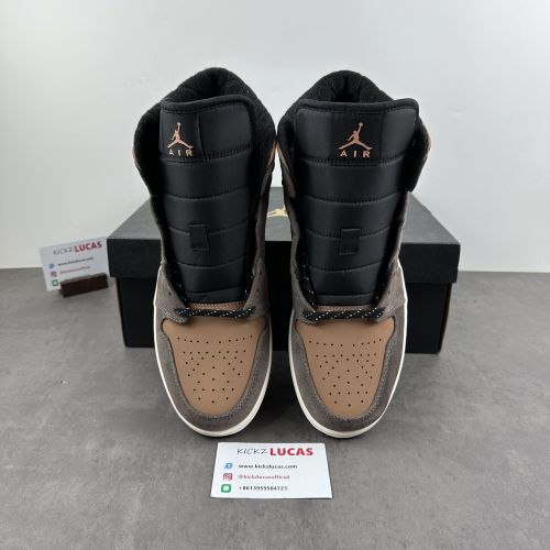 Air Jordan 1 Mid SE Dark Chocolate  DC7294-200
