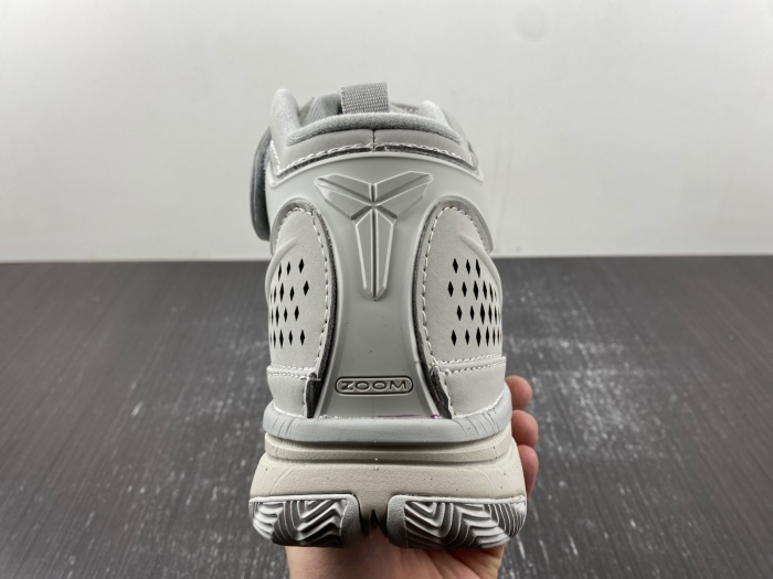 Kobe 2 Black Mamba Collection Fade to Black  869452-003