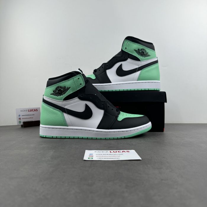 Air Jordan 1 Retro High OG Green Glow  DZ5485-130