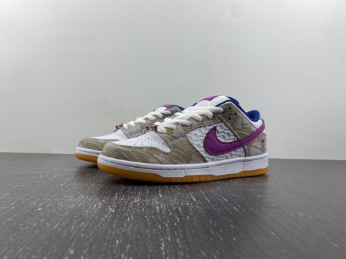 Dunk SB Low Rayssa Leal FZ5251-001